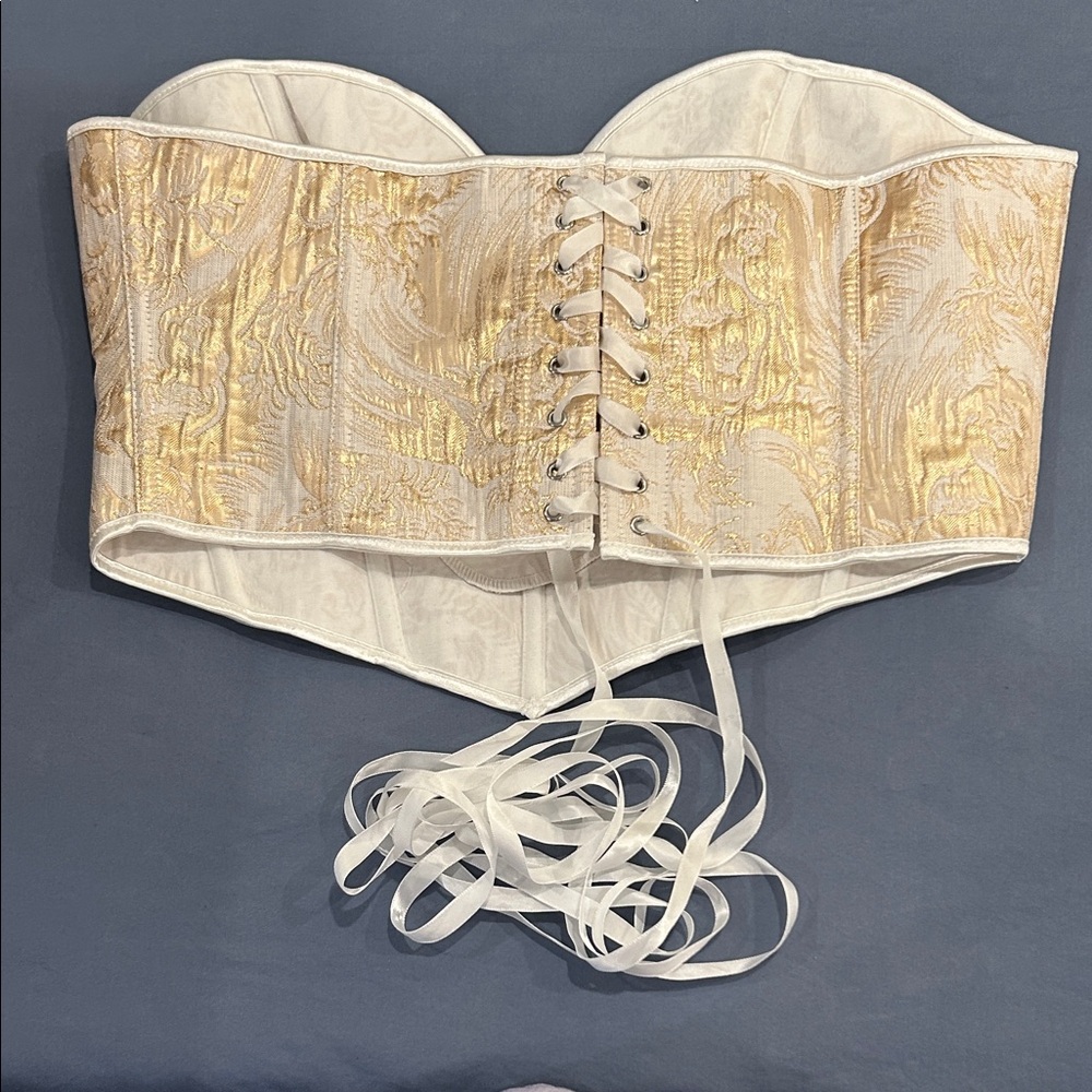 Elegant Gold and Cream Corset Top - Picture 3 of 3
